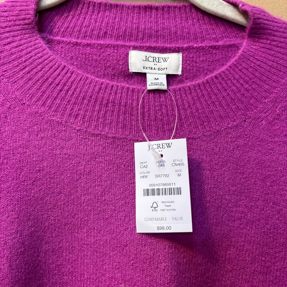 J. Crew Extra Soft Pink Long Sleeve Wool/Acrylic Sweater Size M NWT - Picture 2 of 7